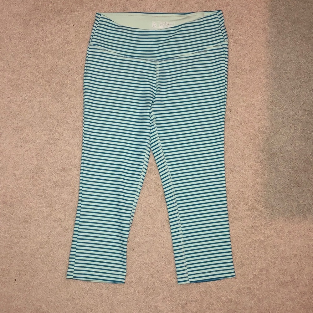 New Balance crop leggings